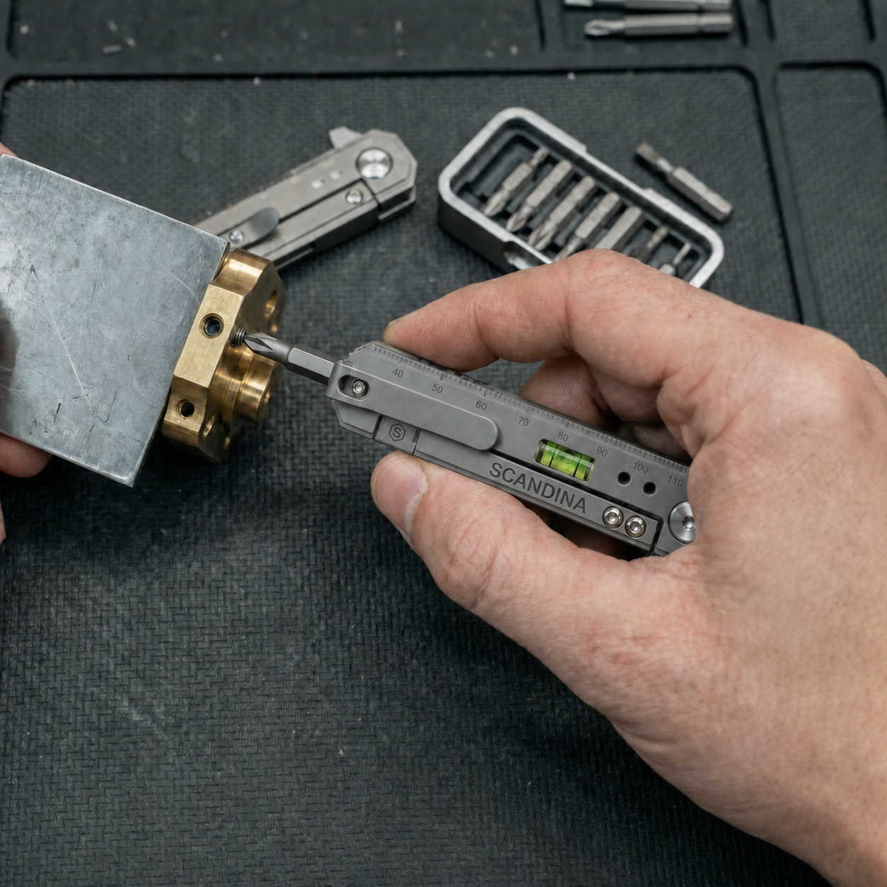 Scandina Forge 21 - 21 in 1 Pocket Multitool